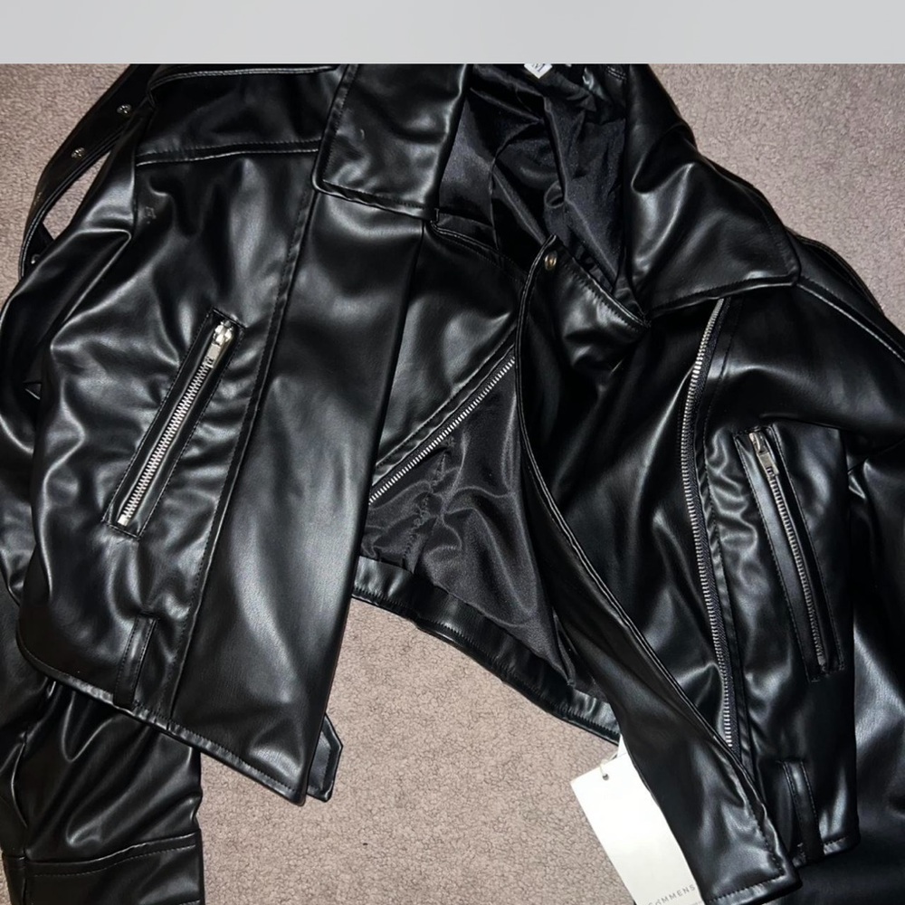Commense Black Leather Jacket - Picture 2 of 5